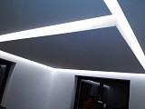 Kompleksowe oświetlenie LED sufitów podwieszanych produktami EcoEnergy w domku jednorodzinnym